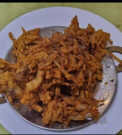 Nhà hàng Ganesh Indian Restaurant